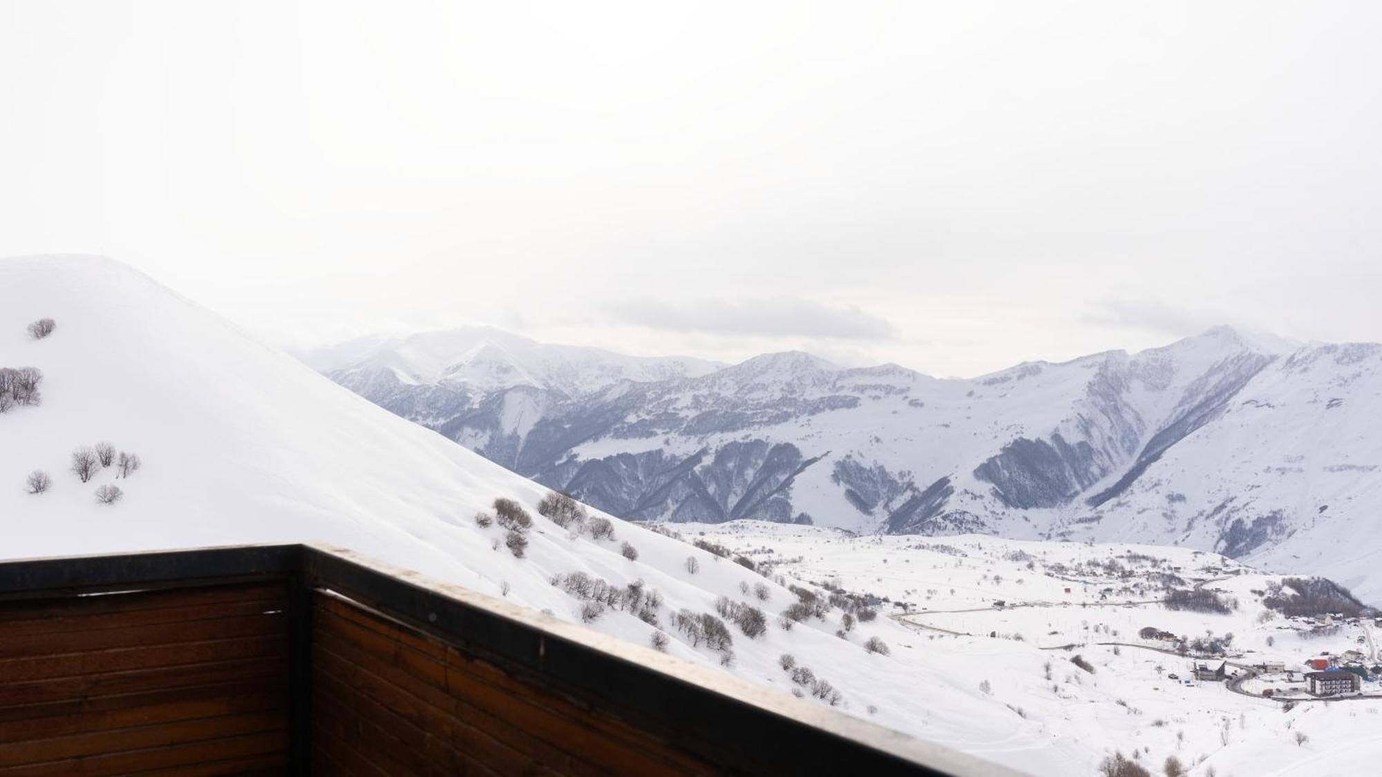 Gudauri Ski Resort - Twins Apartments Bagian luar foto